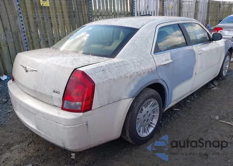 2006 Chrysler 300 from USA, damaged, VIN 2C3KA43R96H470429